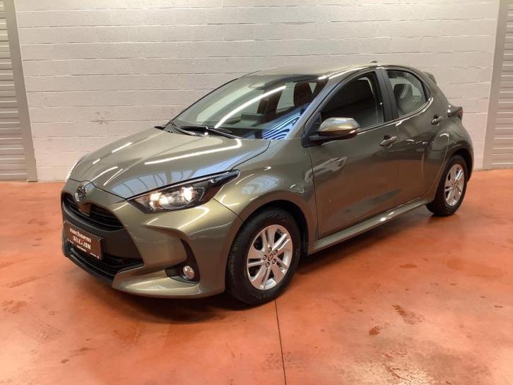 Toyota Yaris 1.5 Dynamic Toyota Yaris 1.5 Dynamic 68 kw, Auto's, Toyota, Yaris, Adaptive Cruise Control, Airbags, Bluetooth, Boordcomputer