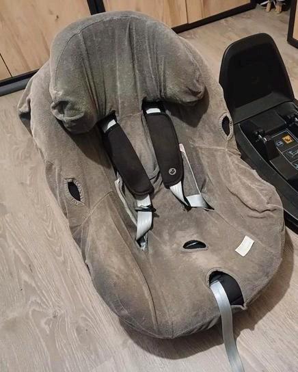 Maxi-Cosi Pearl Smart i-size, Kinderen en Baby's, Autostoeltjes, Gebruikt, Maxi-Cosi, 9 t/m 18 kg, Isofix, Slaapstand, Zijbescherming