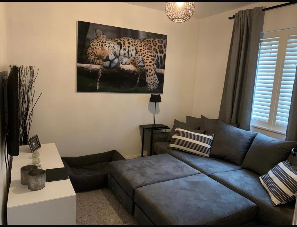 Bank in perfecte staat, Ophalen, Zo goed als nieuw