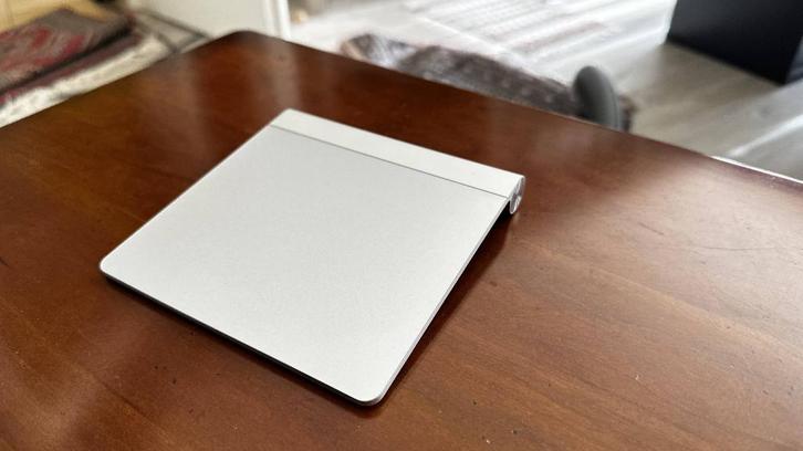 Apple track Pad Wireless Magic A1339, Informatique & Logiciels, Claviers, Utilisé, Enlèvement ou Envoi
