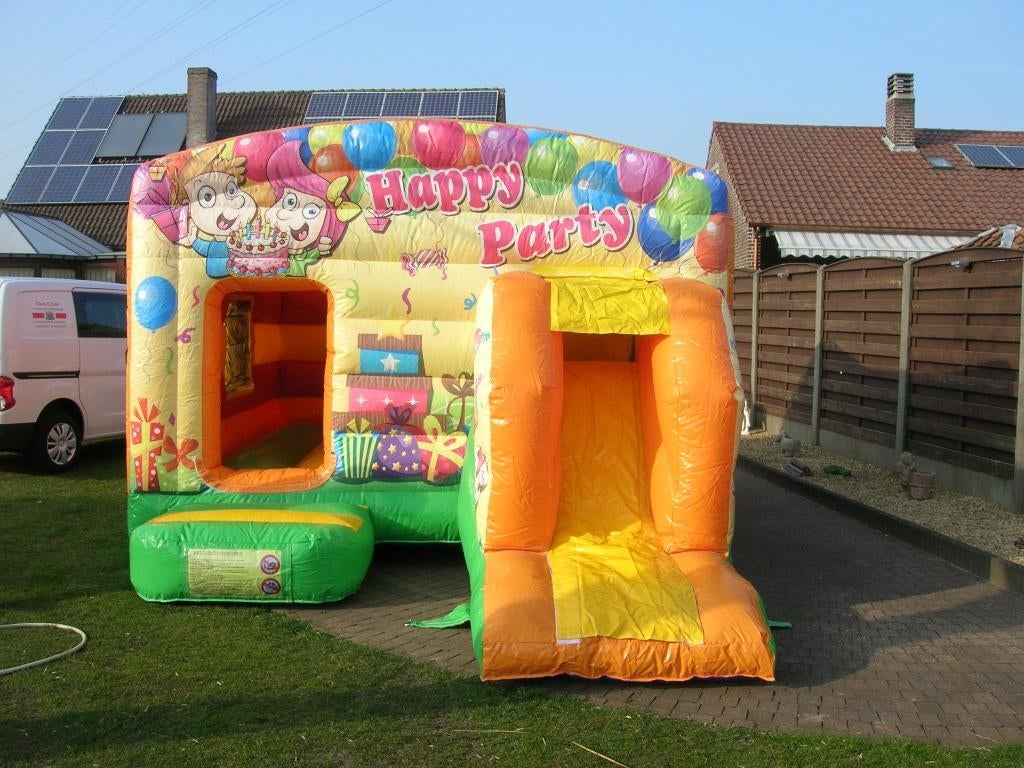 Reserveer uw springkasteel party voor feestzalen enz, Enlèvement, Comme neuf