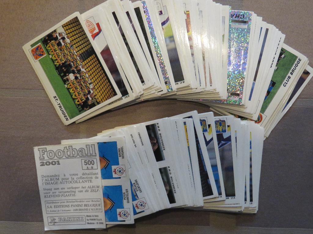 PANINI - AUTOCOLLANTS DE FOOTBALL 2001, Enlèvement ou Envoi, Comme neuf, Plusieurs autocollants