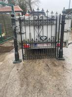 Hek en 2 gietijzer palen gemetaliseerd, Enlèvement, Utilisé