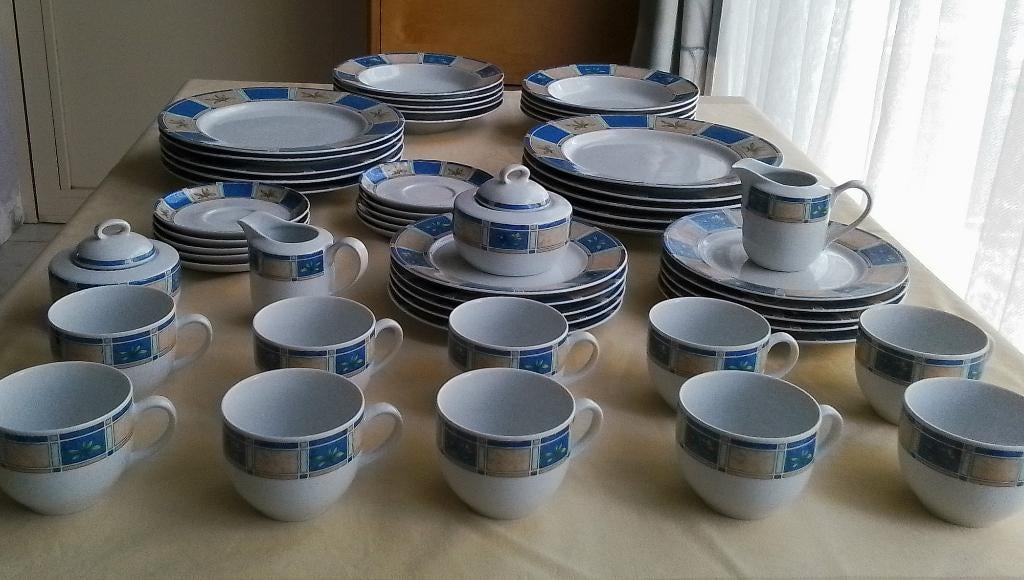 Eetservies, Huis en Inrichting, Keuken | Servies, Ophalen, Zo goed als nieuw