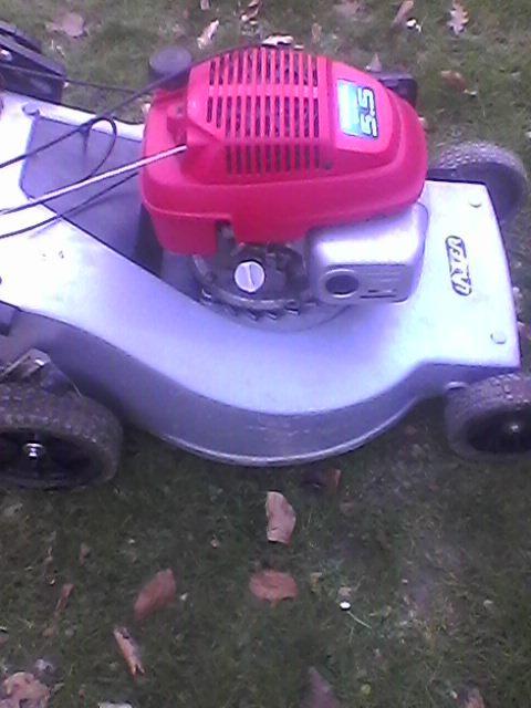 a vendre tondeuse honda, Jardin & Terrasse, Honda, Tondeuse rotative, Tondeuses à gazon à essence, Utilisé