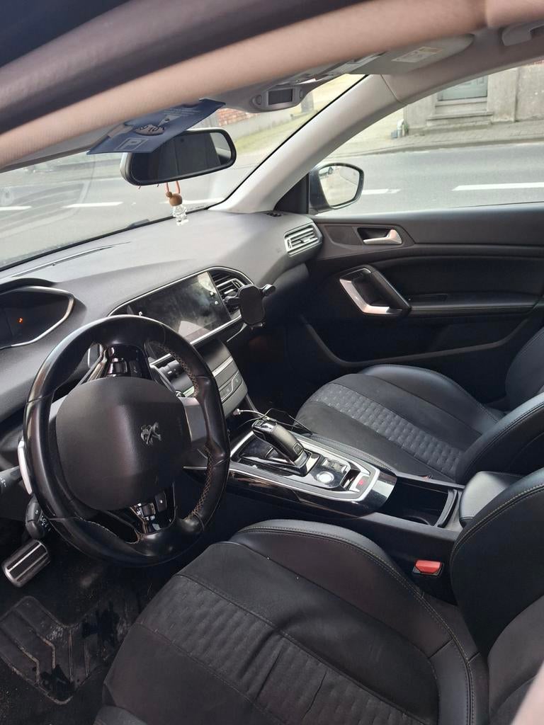 Peugeot 308, Auto's, Peugeot, Zwart, 5 deurs, Te koop, Leder en Alcantara