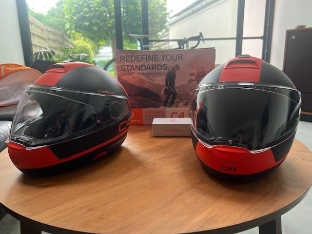 2x  Schuberth C4 Legacy met SC1, Motoren, M, Systeemhelm, Dames, Tweedehands