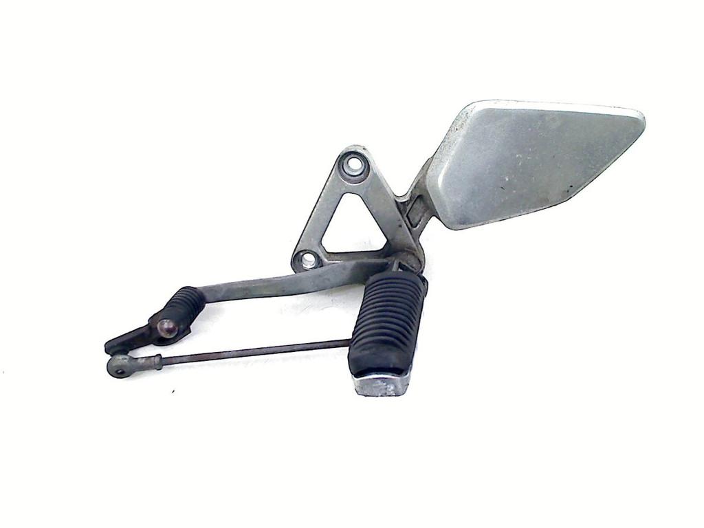 REPOSE PIEDS AVANT GAUCHE FZS 600 Fazer 2002-2003 (FZS600), Motos, Pièces | Yamaha, Dhr. S. di Majo, Utilisé, Info@cama-motorparts.nl