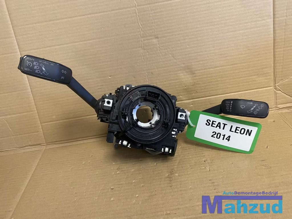 SEAT LEON 3 Stuurkolom combi schakelaar 2012-2021, Gebruikt, Autovia A-2, Km 585 585
08760  Martorell, ES, SEAT S.A., Customercare@seat.es