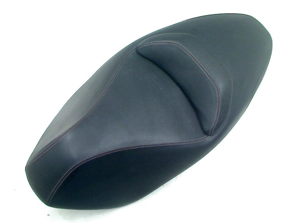 SIEGE COMPLET MP3 300 Yourban LT 2011-2015 (ZAPM75100), Motos, Dhr. S. di Majo, Utilisé, Info@cama-motorparts.nl, P.J. Troelstraweg 8 8
3144 CX  MAASSLUIS, NL