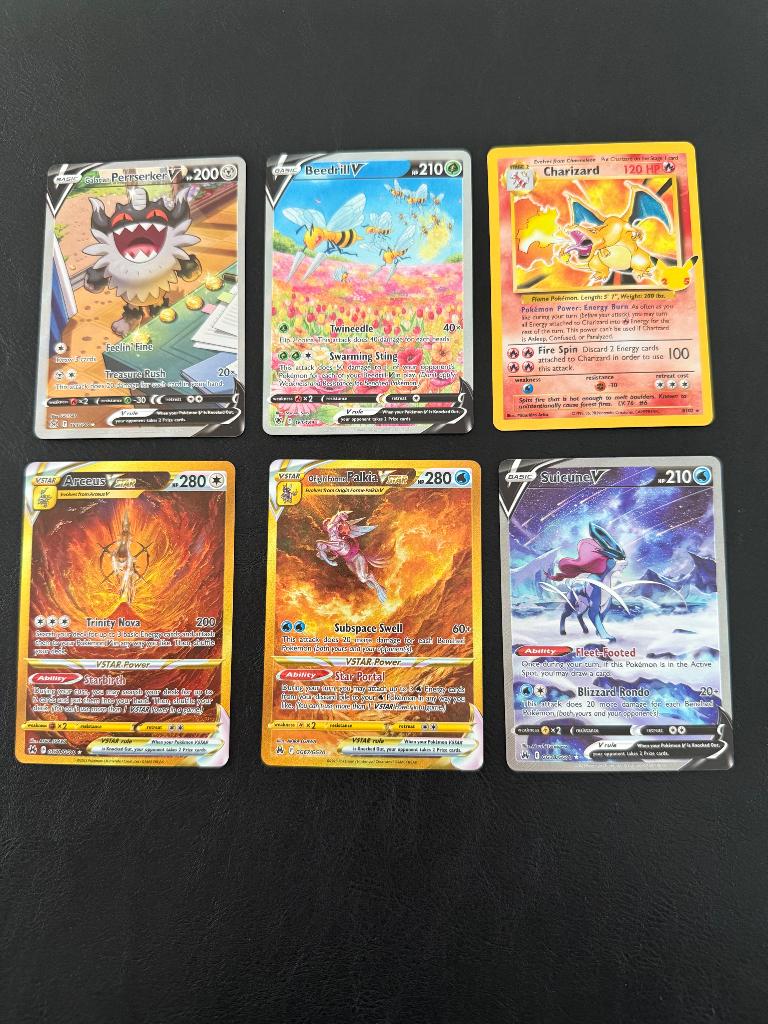 Pokemon kaarten + 2 slabs, Ophalen of Verzenden, Zo goed als nieuw, Meerdere kaarten