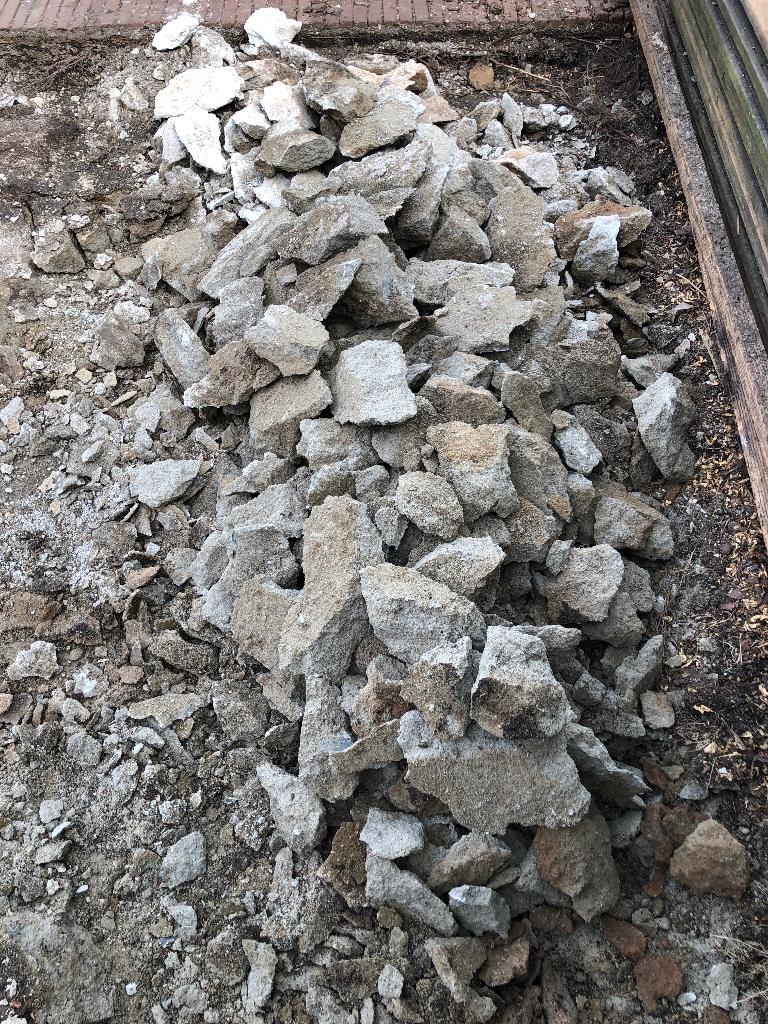 Betonpuin +~ 4 m3 gratis, Enlèvement, Utilisé, Autres matériaux, Autres types