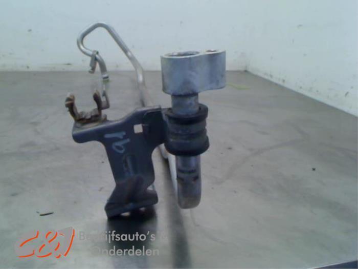 Tuyau clim d'un Nissan Navara, Autos : Pièces & Accessoires, Autres pièces automobiles, Nissan, Utilisé, 3 mois de garantie, Enlèvement ou Envoi