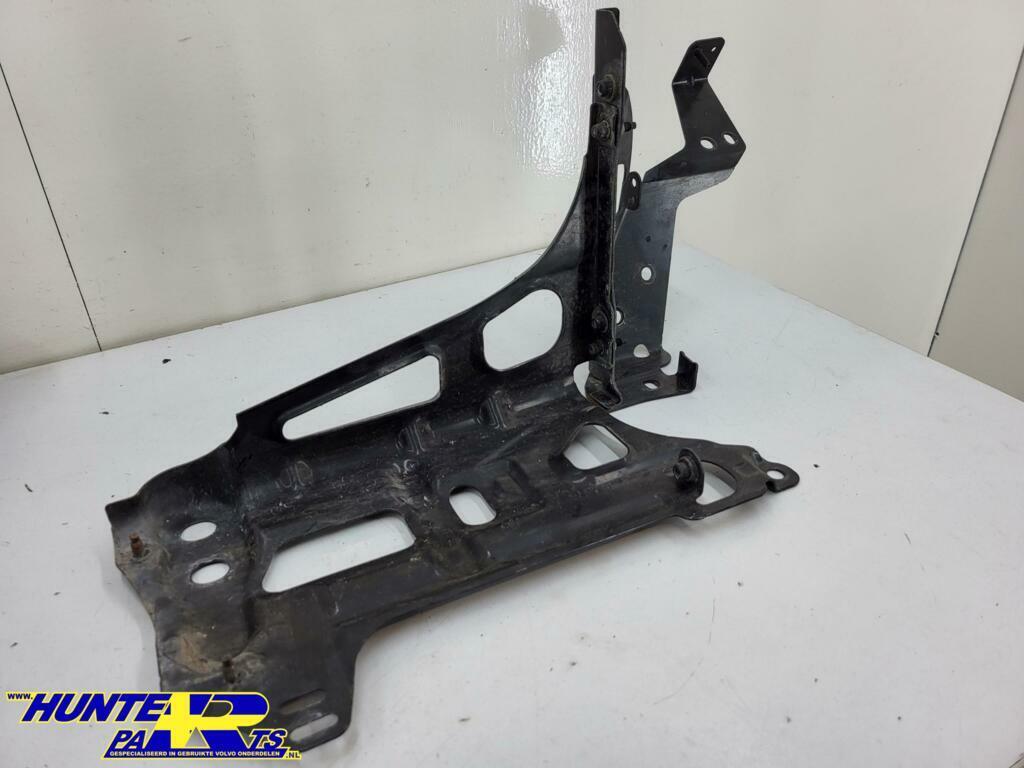 Accubaksteun Volvo V90/S90 ('16-'22) 31441877, Gebruikt, Ophalen of Verzenden, Volvo, Volvo