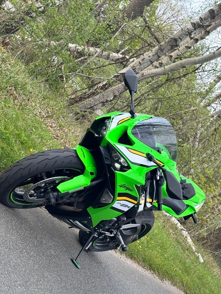 Moto, Motos, Motos | Kawasaki, Particulier, Sport, plus de 35 kW, 4 cylindres, Permis Moto A, Quickshifter, Échappement sport