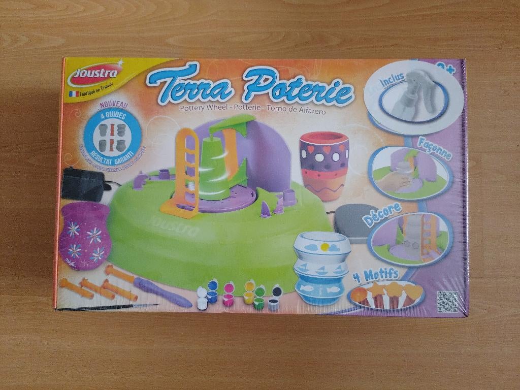 Atelier de poterie pour enfant Terra Poterie Joustra NEUF, Ophalen of Verzenden, Nieuw, Knutselen