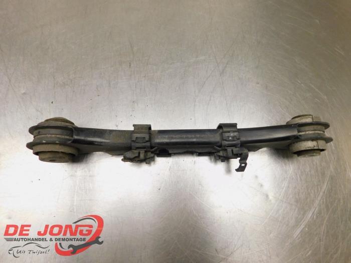 Bras de suspension arrière droit d'un BMW 1-Serie, -, 3 mois de garantie, Utilisé, -