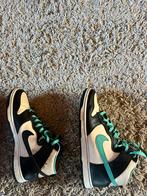 Nike dunk high emb eu46, Vêtements | Hommes, Chaussures, Enlèvement, Comme neuf, Bleu