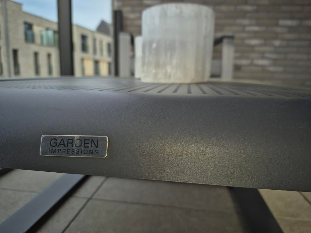 Tuin-terras stel, Enlèvement, Aluminium