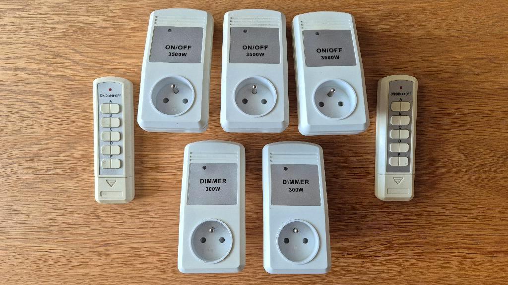 Art. 969 Système de commande de puissance pour lampes, Enlèvement ou Envoi, Utilisé