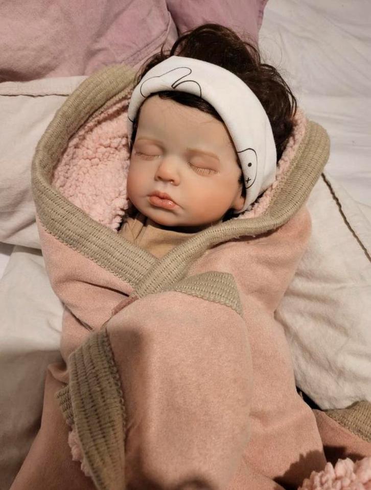 Reborn, Verzamelen, Poppen, Zo goed als nieuw, Pop, Ophalen of Verzenden