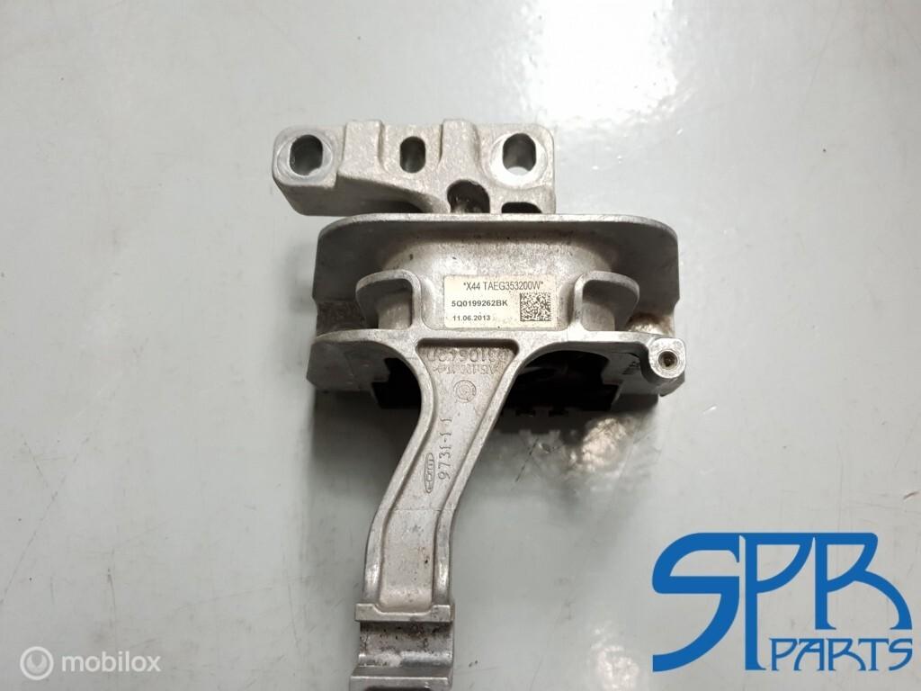 Motorsteun VW AUDI A3 TT SEAT SKODA MOTORZIJDE 5Q0199262BK, Gebruikt, Volkswagen, Ophalen of Verzenden, Volkswagen