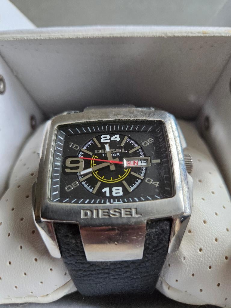 Horloge Diesel in geschenkdoosje, Staal, Polshorloge, Ophalen, Overige merken