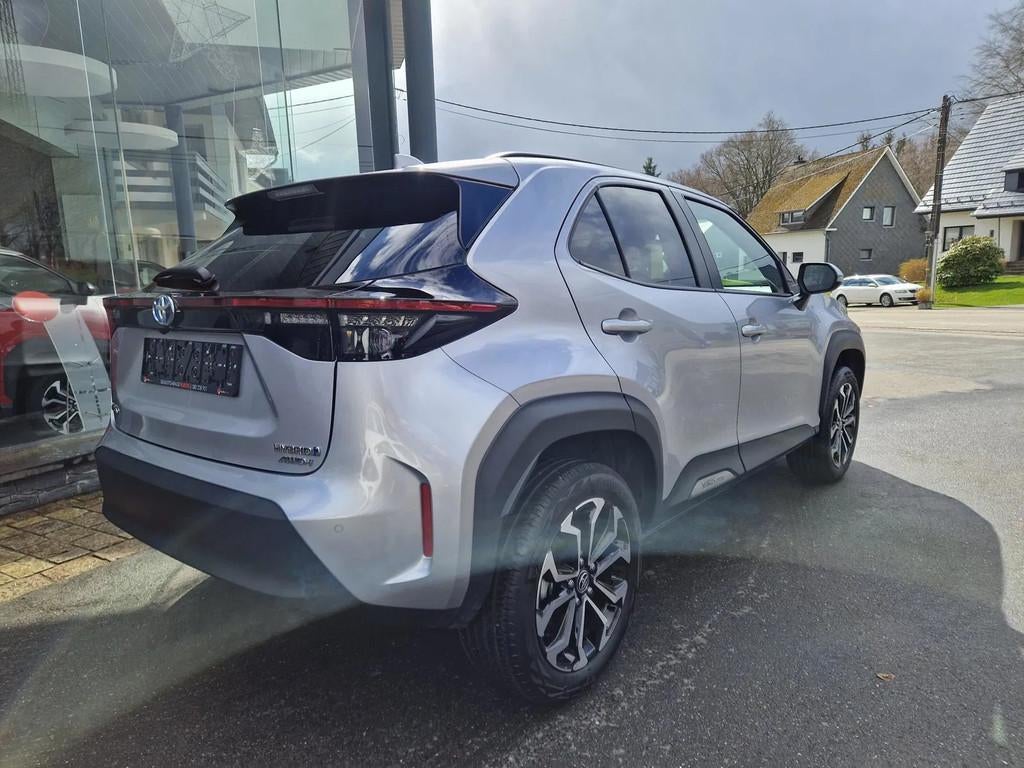 Toyota Yaris Cross Design AWD (automatique), Autos, Argent ou Gris, Achat, Euro 6, Entreprise