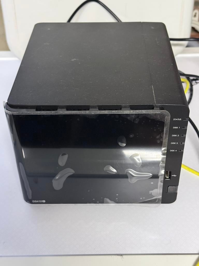 Synology DS412+ 4bay NAS 12TB drives, Enlèvement ou Envoi, Comme neuf