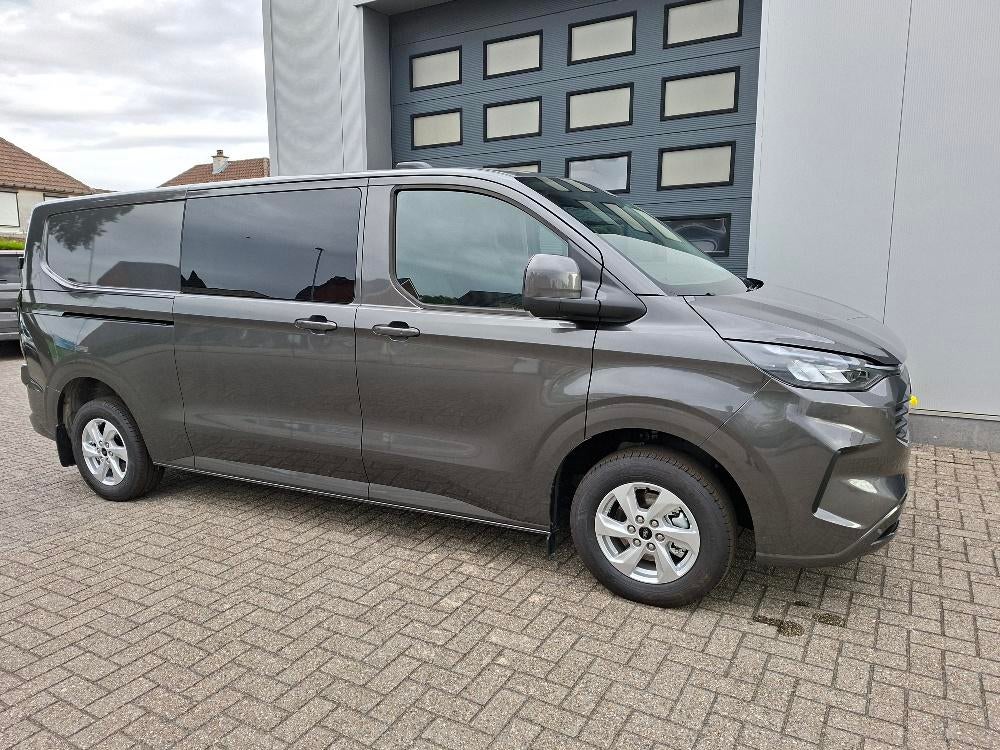 Ford Transit Custom 5pl AUT Limited L2 170pk 35900ex btw lic, Auto's, Ford, Stof, 4 cilinders, https://public.car-pass.be/vhr/64881d2c-6a13-4414-ac4b-a04620d5ea9a