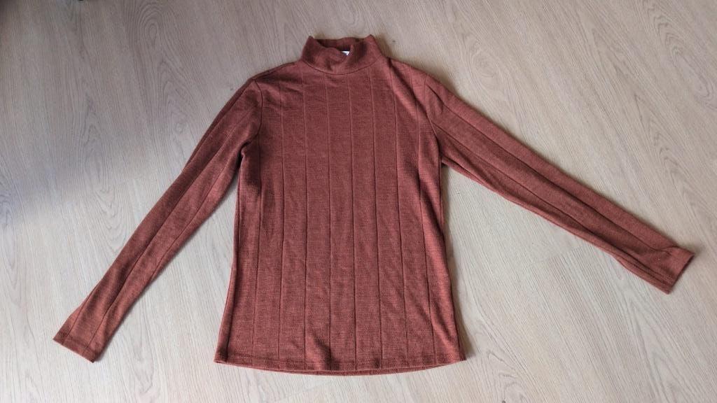 bruin truitje - M - 4€, Ophalen of Verzenden, Zo goed als nieuw, Maat 38/40 (M), Bruin