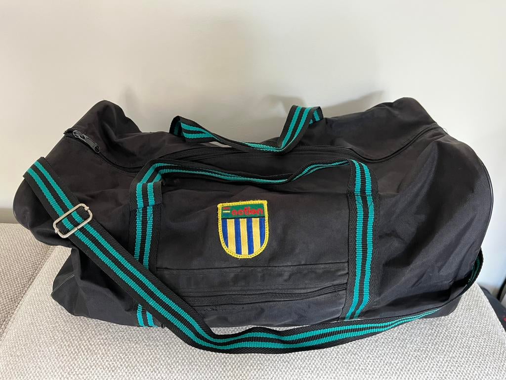 Sac de voyage ou de sport, Enlèvement, Comme neuf