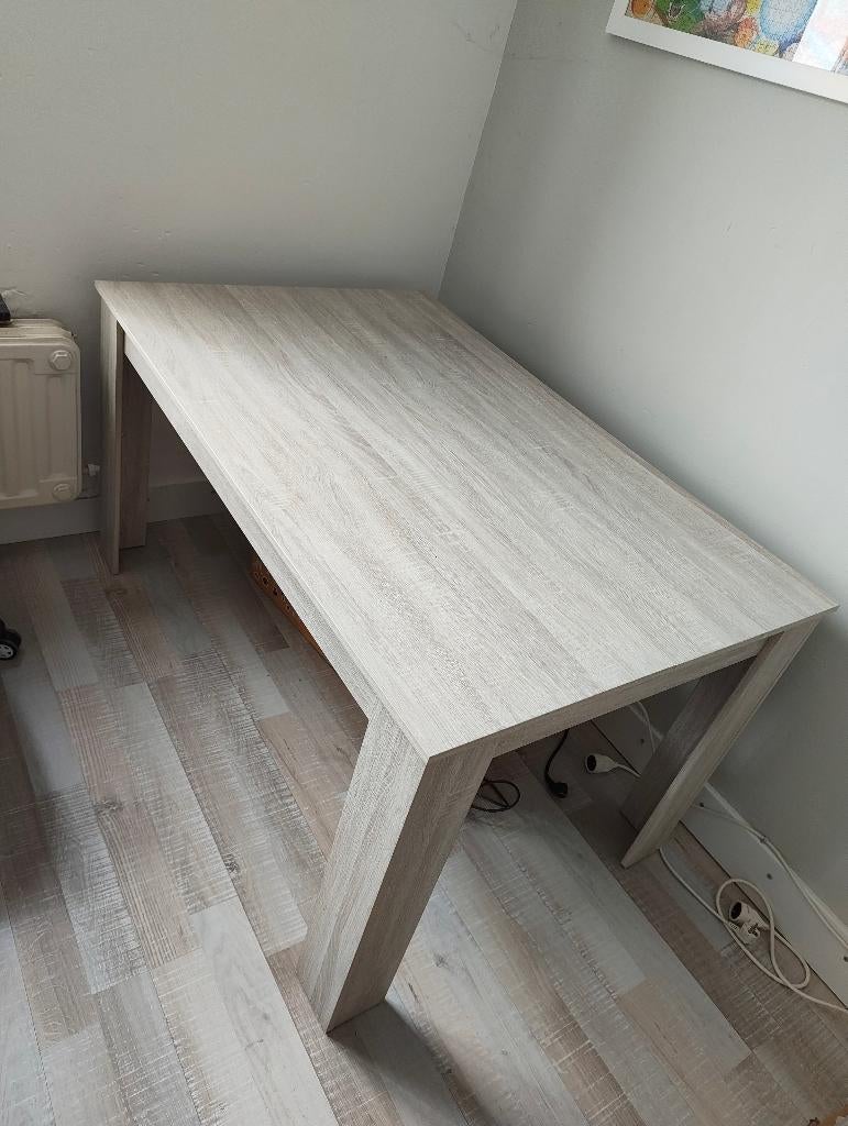 Table à manger / Bureau aspect bois clair (140x90) - 20€, Maison & Meubles, 100 à 150 cm, Cinq personnes ou plus, Comme neuf, Synthétique