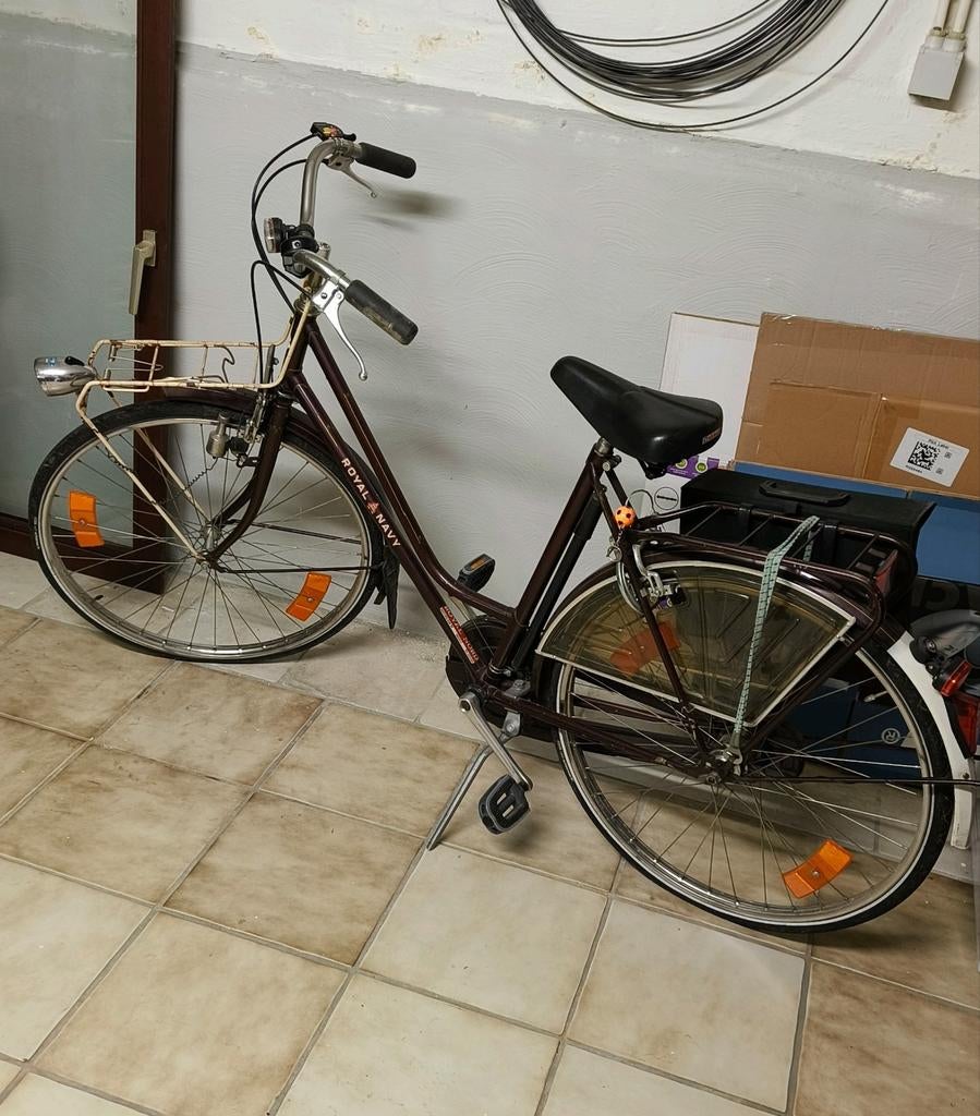 Damesfiets Royal Navy (3 versnellingen) met opbergtas, Ophalen, Gebruikt, Overige merken, Versnellingen