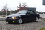 BMW 318i Cabriolet E36, Auto's, Achterwielaandrijving, Beige, 4 cilinders, Cabriolet
