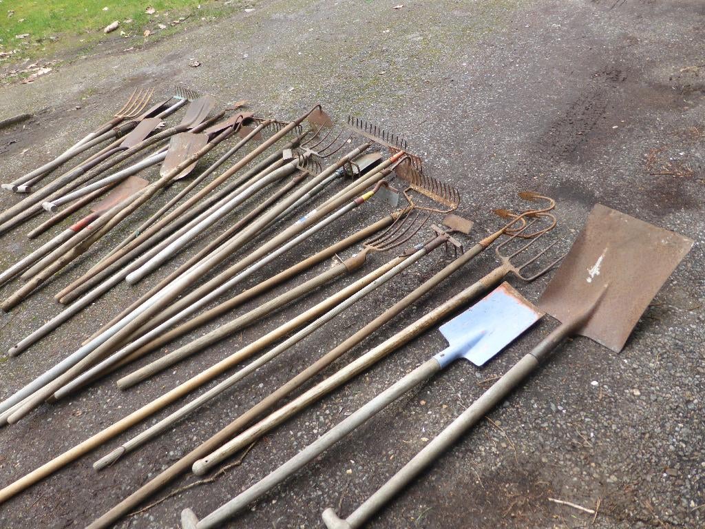 partij ouder tuingereedschap ( 30 stuks ) spades, troefels, Tuin en Terras, Hand-tuingereedschap, Ophalen, Gebruikt