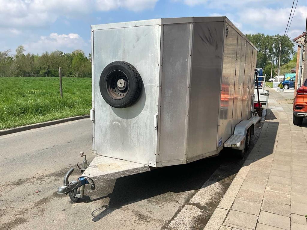 gesloten 750kg Aanhangwagen, Auto diversen, Aanhangers en Bagagewagens, Gebruikt