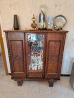 Eetkamerkast, Ophalen