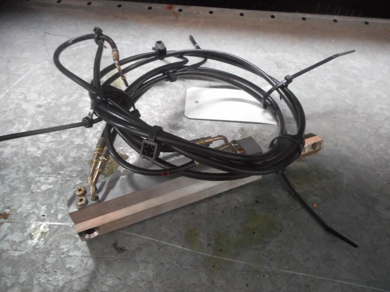 VERIN A GAZ ARRIÈRE GAUCHE Peugeot 206 CC (2D), Utilisé, Peugeot