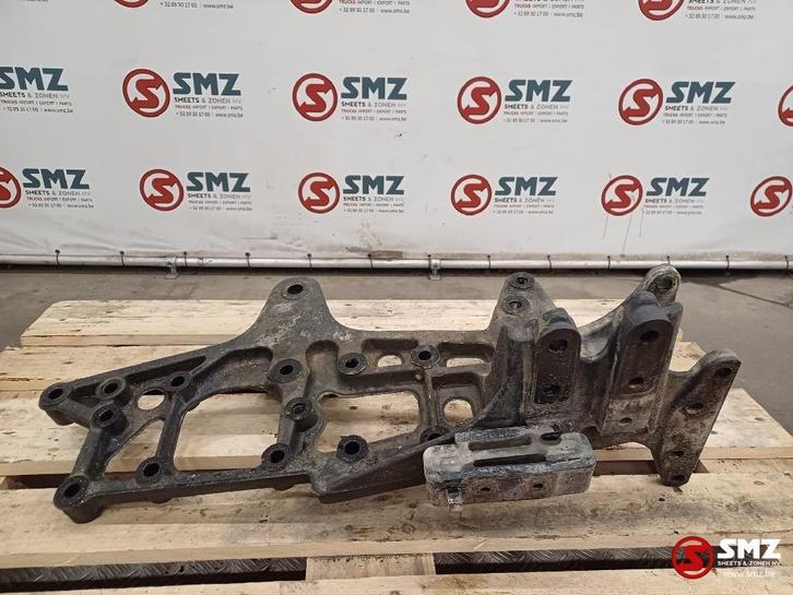 Occ support de ressort à lames gauche Mercedes, Autos : Pièces & Accessoires, Pièces camion, Mercedes-Benz, Suspension et Châssis