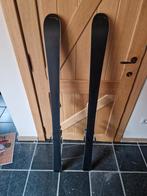 Junior ski's met stokken, Sports & Fitness, Ski & Ski de fond, Enlèvement, Ski, Skis