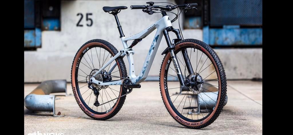 Suspension complète Bulls, XT, entièrement en carbone, Vélos & Vélomoteurs, Enlèvement, Comme neuf