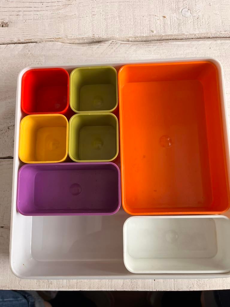 Partie d’une ancienne boite à couture années 60/70  Curver, Ophalen of Verzenden