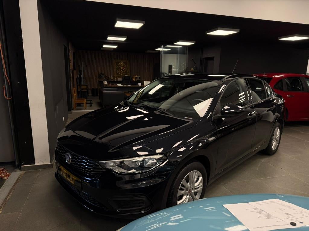 FIAT TIPO 1.4 BENZINE 2017 / 43.000 KM NIEUW STAAT, Auto's, Bluetooth, Zwart, 1400 cc, 133 g/km