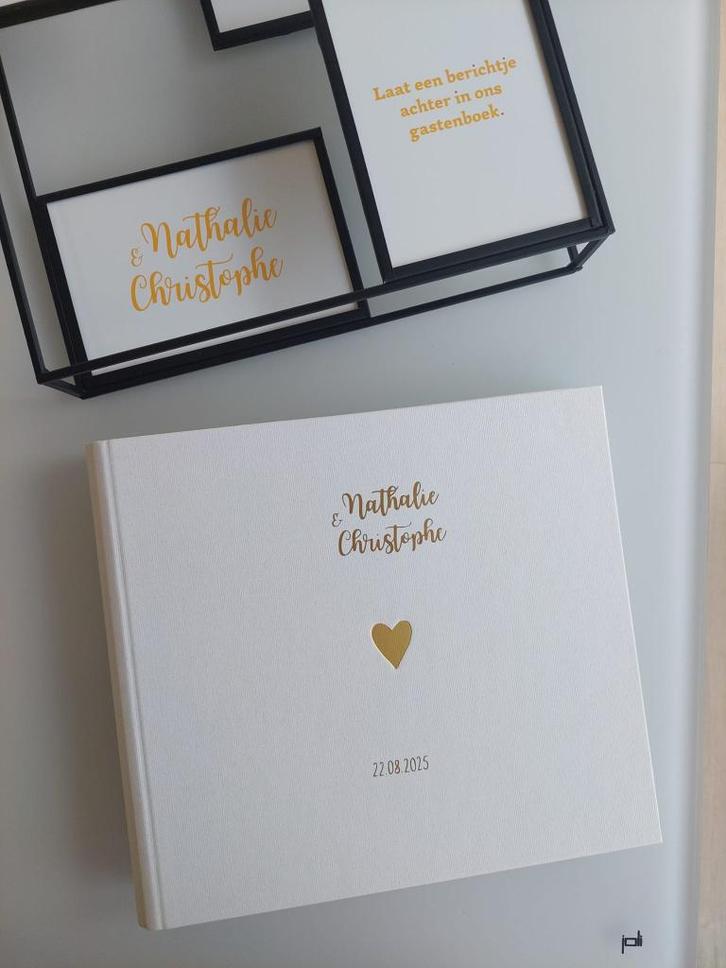 Gepersonaliseerd gastenboek huwelijk wit met gouden hart, Hobby en Vrije tijd, Feestartikelen, Nieuw, Overige typen, Ophalen of Verzenden