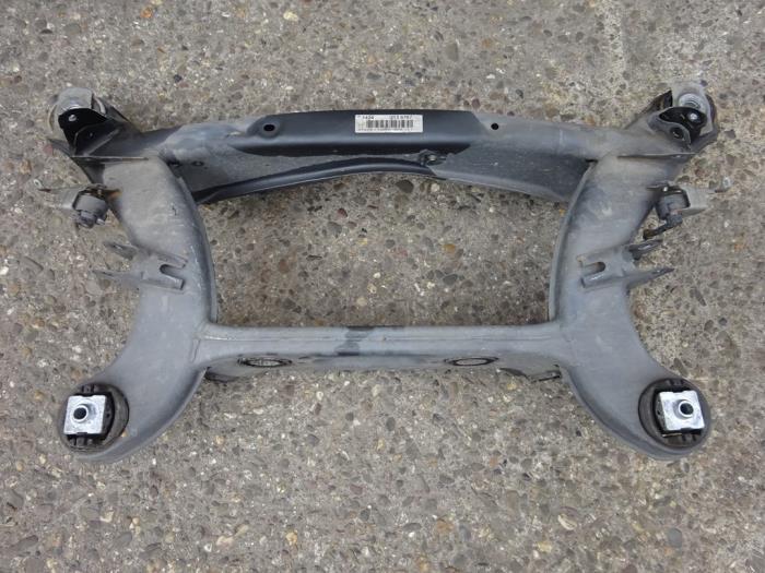 Faux châssis d'un Mercedes E-Klasse, 3 mois de garantie, Utilisé, -, -