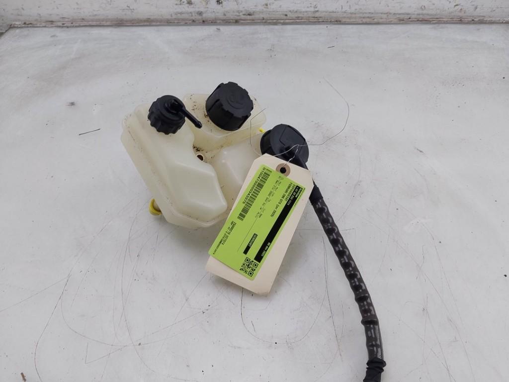 VASE D'EXPANSION Ferrari 296 GTS (01-2021/-) (|979089|), Dhr. J. Ham, Administratie@autoham.nl, Ferrari, Utilisé