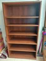 IKEA Billy brun, Enlèvement