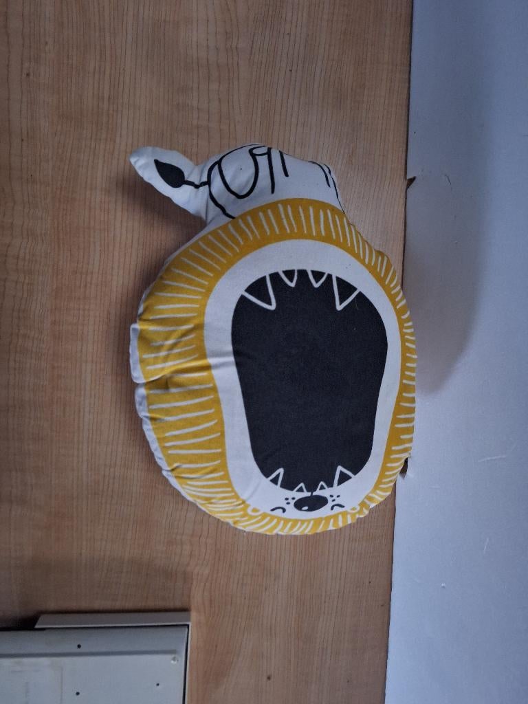 kussen konijn, Ophalen of Verzenden, Zo goed als nieuw