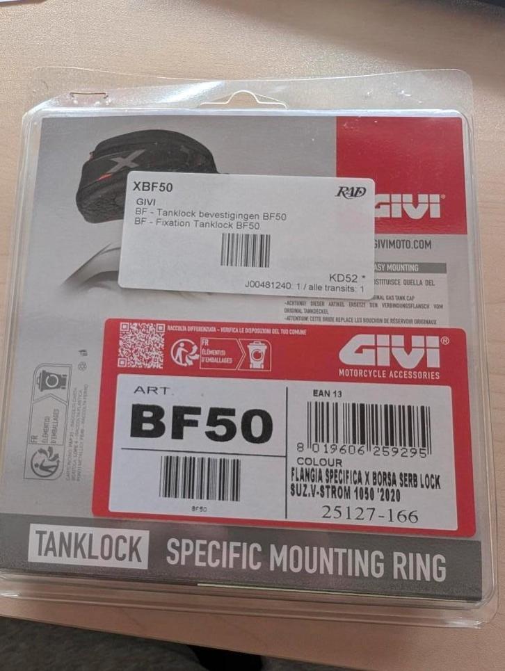 GIVI BF50 Tanklock ring voor Suzuki, Motos, Accessoires | Valises & Sacs, Comme neuf, Enlèvement